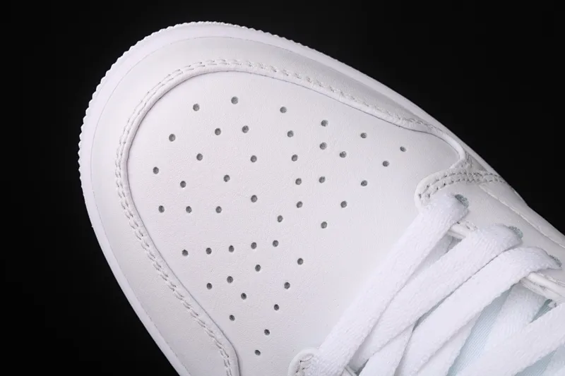 All categories Air Jordan Jordan series basketball shoes Air Jordan 1 Low New version Air Jordan 1 Low AJ1 Joe 1 low top leather cultural and leisure sports sneakers 553558-112